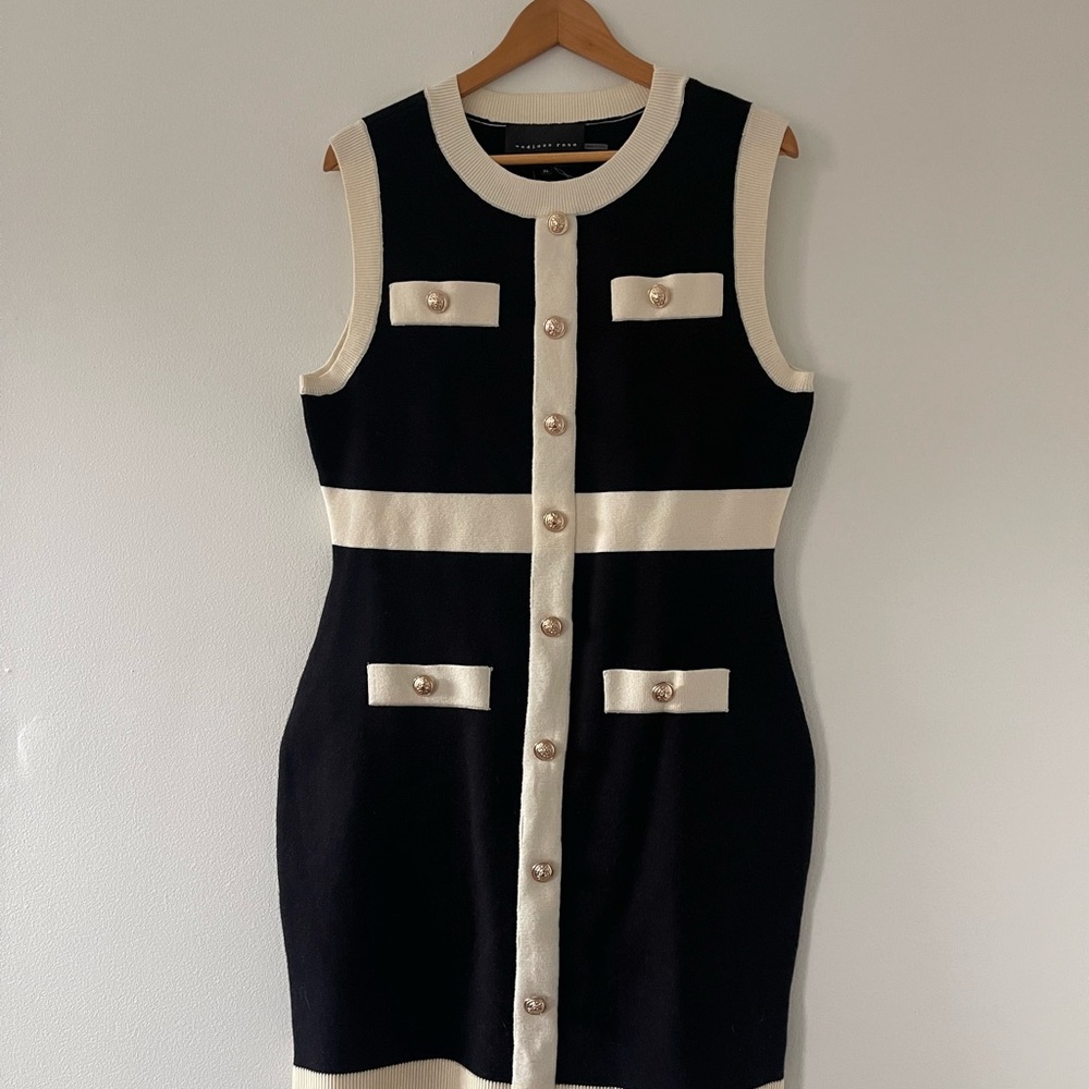 Endless Rose (Anthropologie) SIZE XL Black and Cream Buttoned Mini Dress